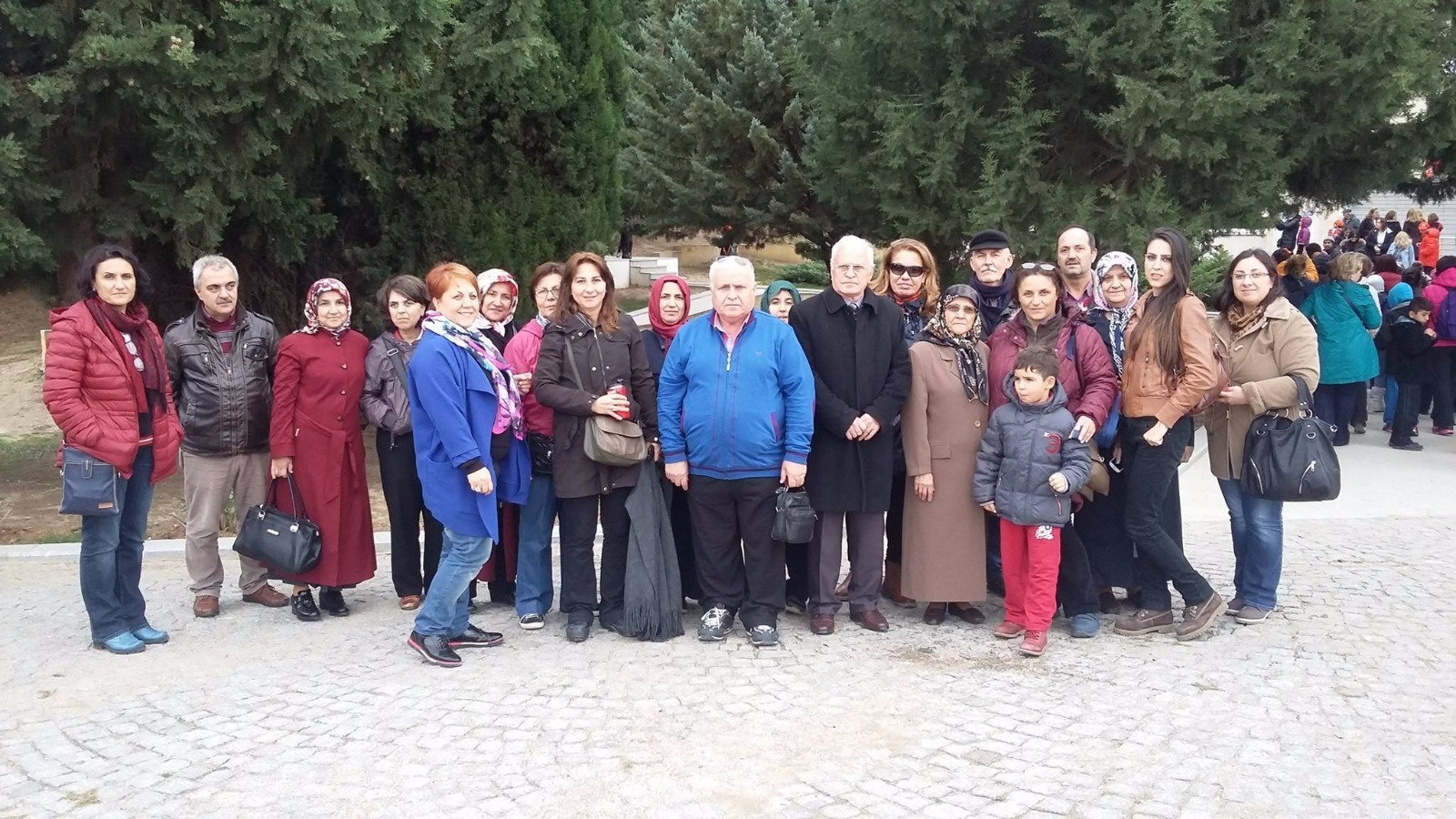 İzmit Şubemiz Kadın Kollarından Çanakkale Gezisi İzmit Şubemiz Kadın Kollarından Çanakkale Gezisi