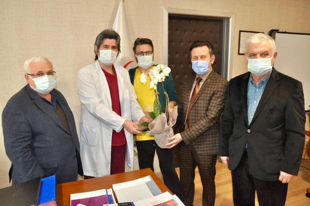 İzmit Şubemizden Kocaeli Devlet Hastanesine Ziyaret İzmit Şubemizden Kocaeli Devlet Hastanesine Ziyaret