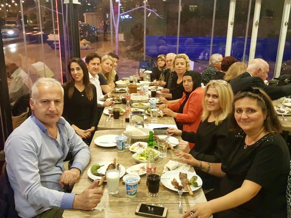 İzmitte Türk halk Müziği Korosu Ekibinden Birlik Beraberlik Gecesi İzmitte Türk halk Müziği Korosu Ekibinden Birlik Beraberlik Gecesi